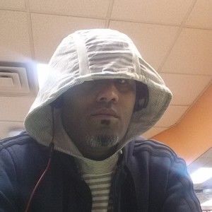 Meet your Posher, Eric